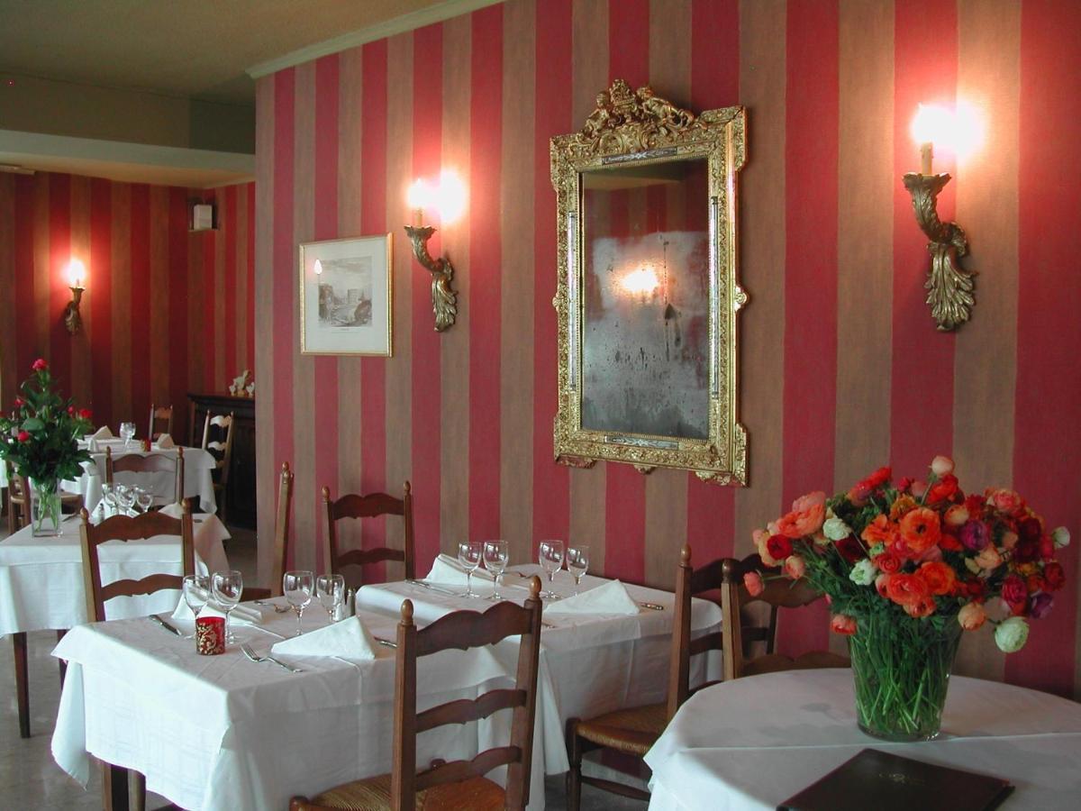 Les Echevins Hotel Tarascon Exterior photo