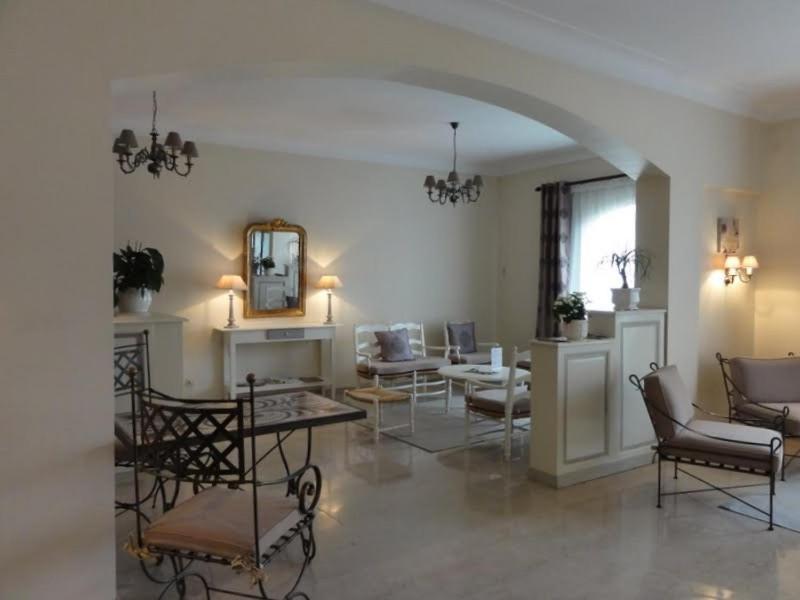 Les Echevins Hotel Tarascon Exterior photo