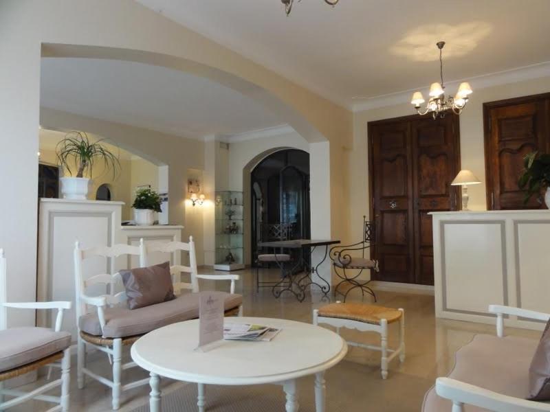 Les Echevins Hotel Tarascon Exterior photo