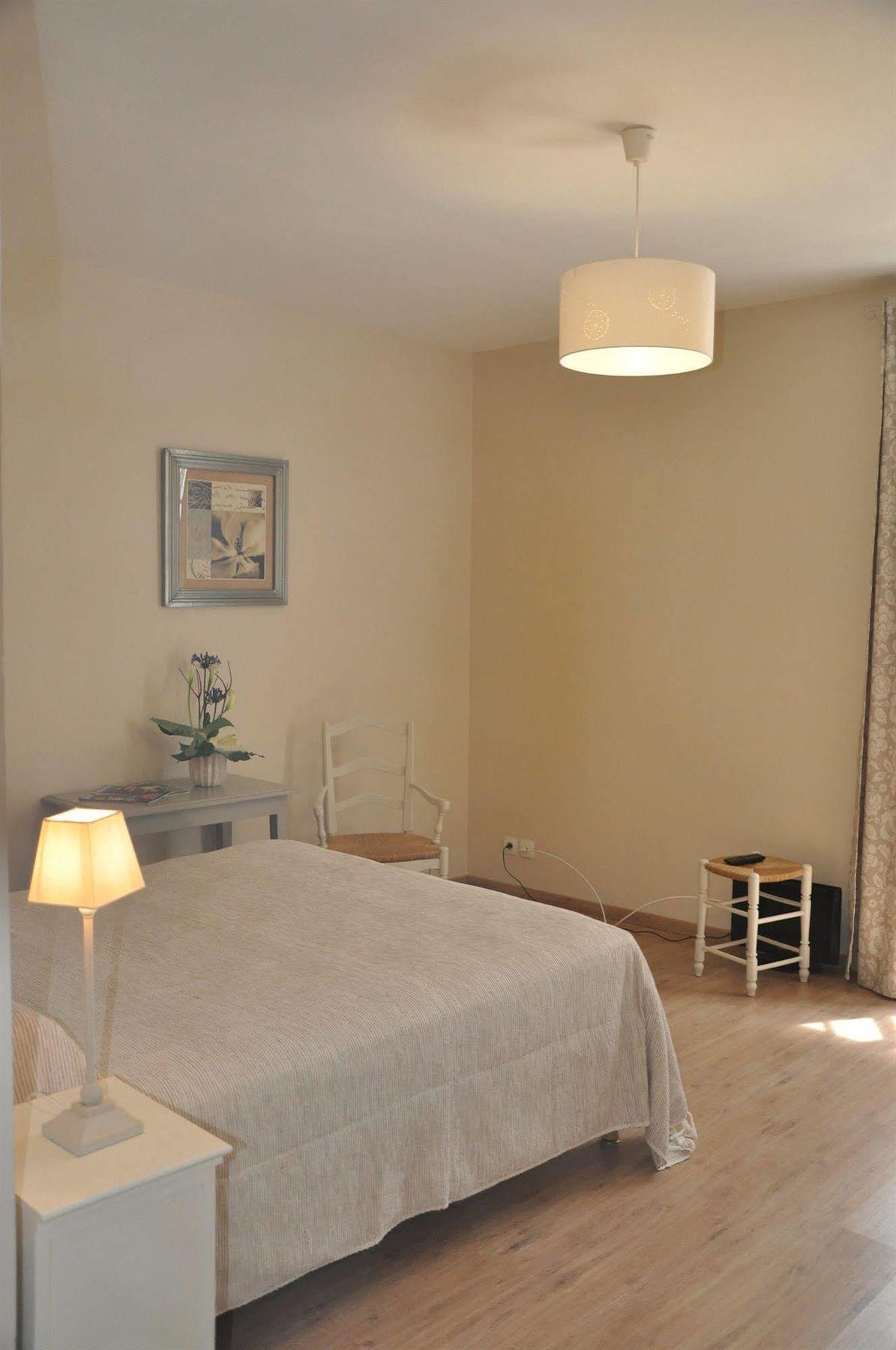 Les Echevins Hotel Tarascon Exterior photo